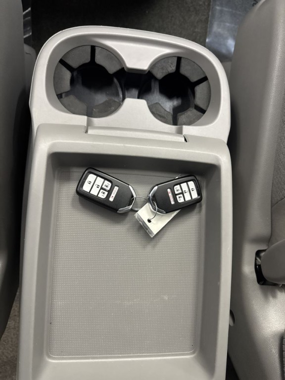 2016 Honda Odyssey Image 25