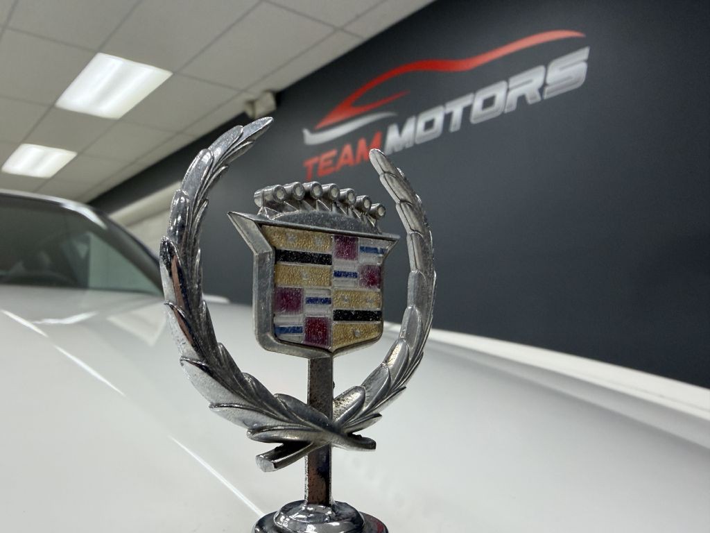 1990 Cadillac Eldorado Image 8