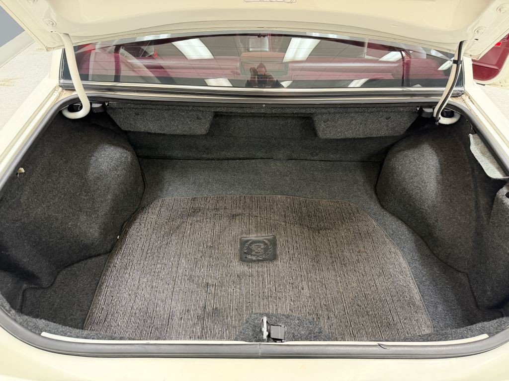 1990 Cadillac Eldorado Image 51