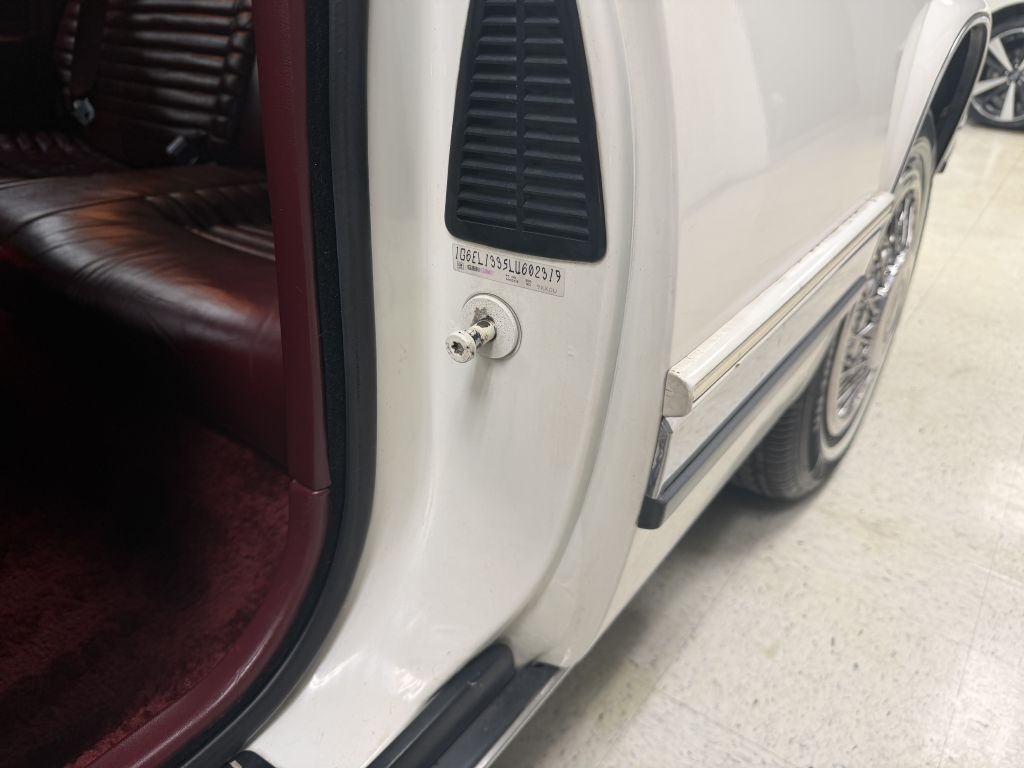 1990 Cadillac Eldorado Image 64