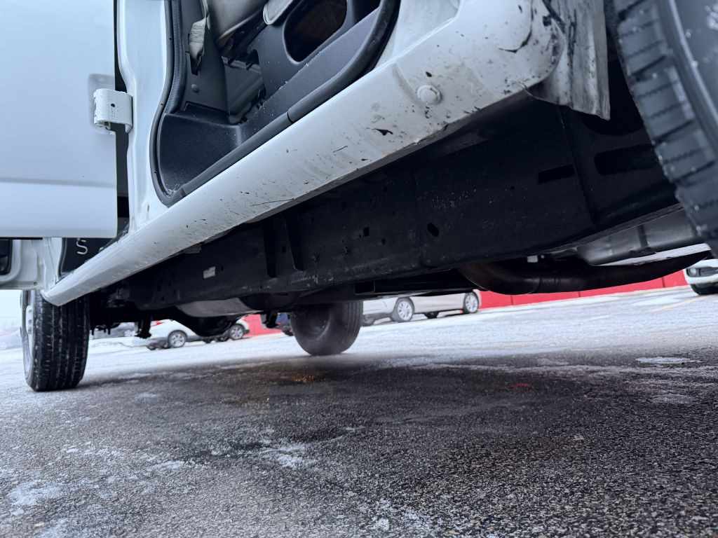 2017 Chevrolet Express Image 36