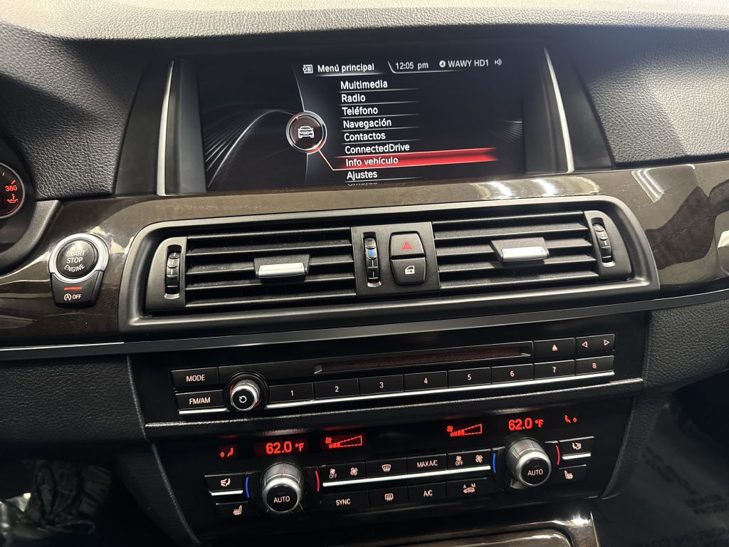 2015 BMW 5 Series Image 32