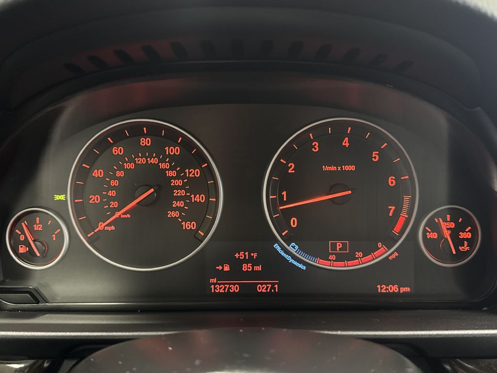 2015 BMW 5 Series Image 34