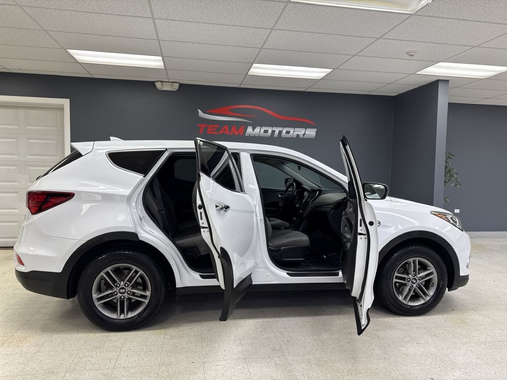 2017 Hyundai Santa Fe Sport Image 11