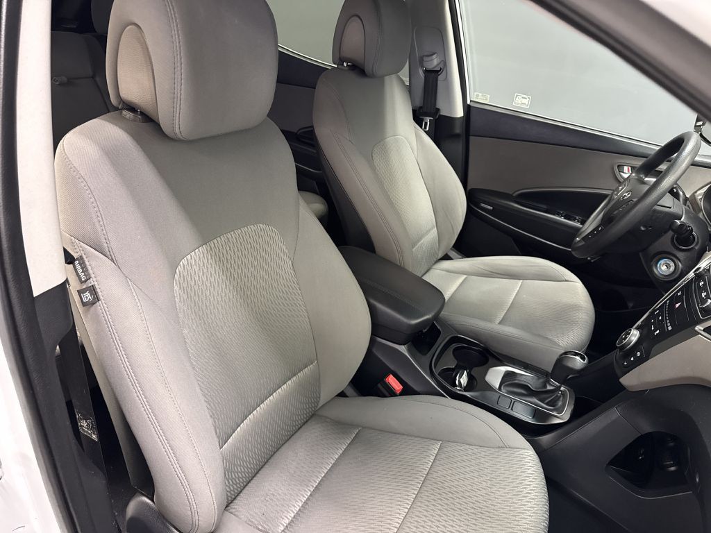 2017 Hyundai Santa Fe Sport Image 21