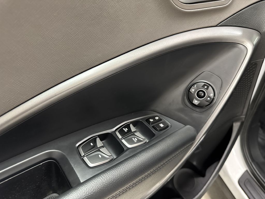 2017 Hyundai Santa Fe Sport Image 25