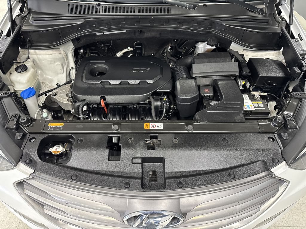 2017 Hyundai Santa Fe Sport Image 33