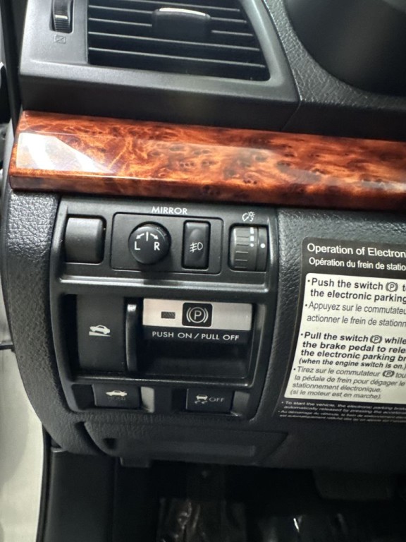 2010 Subaru Legacy Image 22