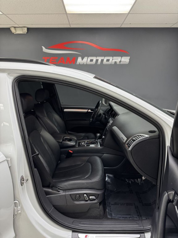 2015 Audi Q7 Image 19