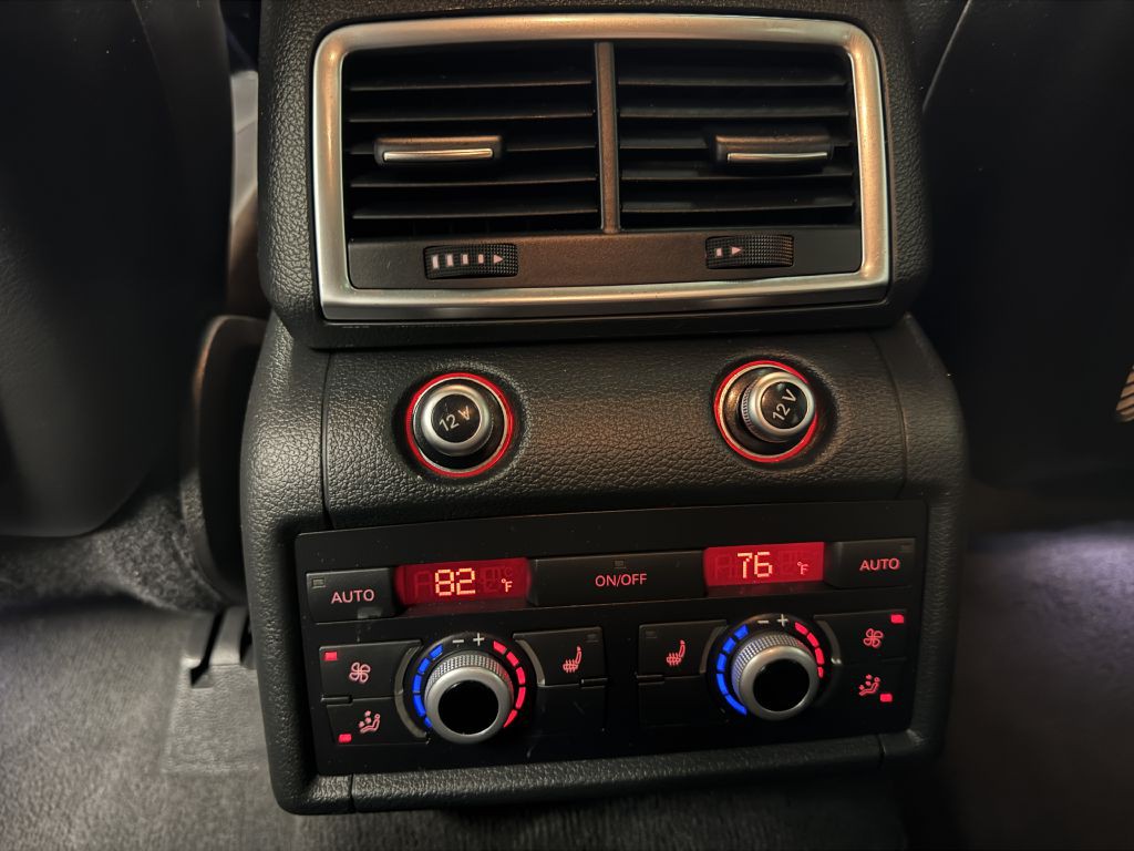 2015 Audi Q7 Image 35