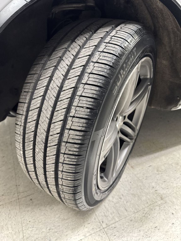 2015 Audi Q7 Image 40