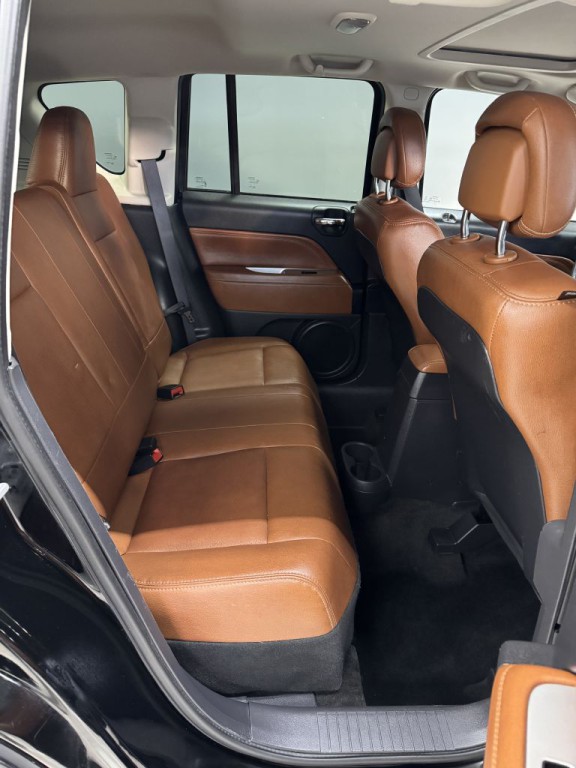 2017 Jeep Compass Image 14