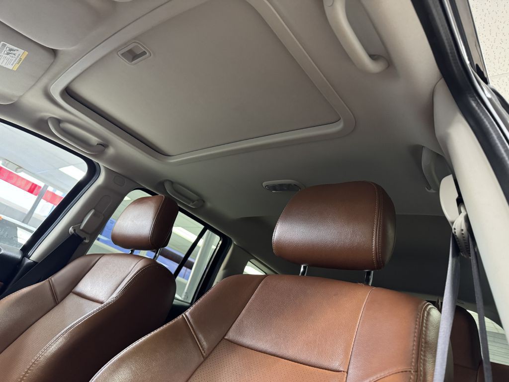 2017 Jeep Compass Image 21