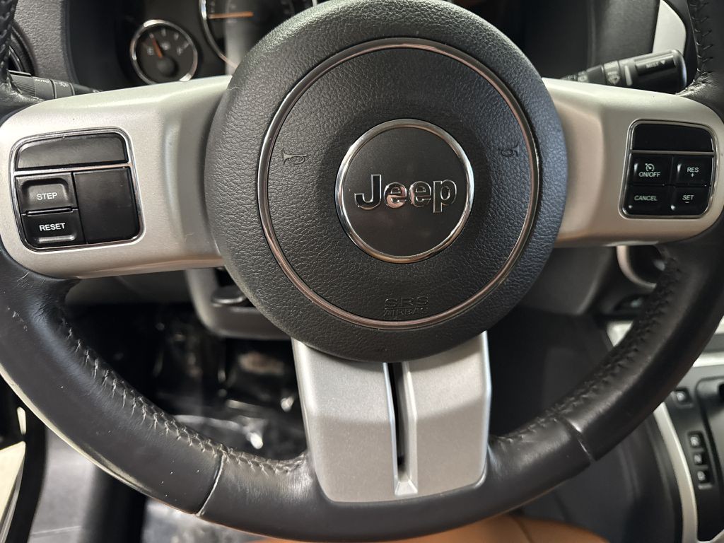 2017 Jeep Compass Image 28