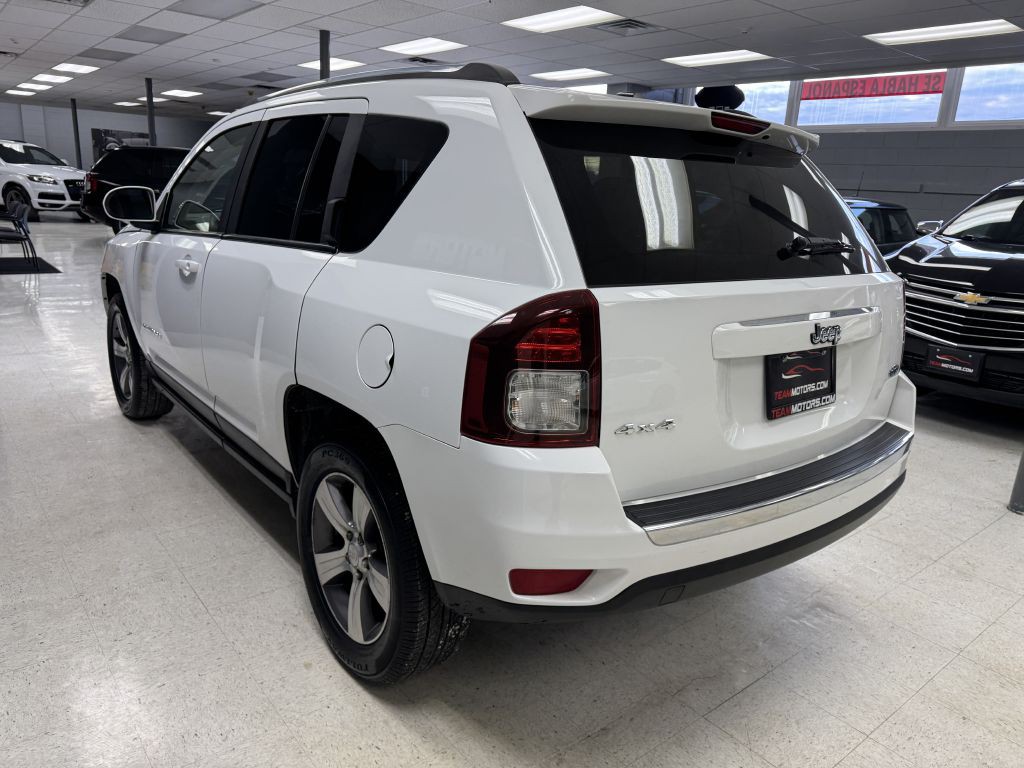 2016 Jeep Compass Image 10