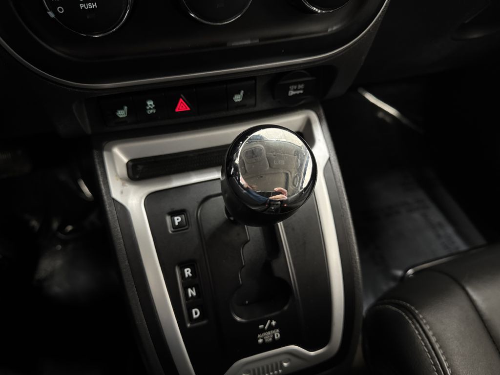 2016 Jeep Compass Image 27