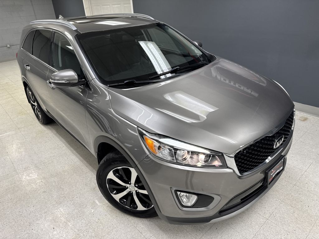 2016 Kia Sorento Image 2