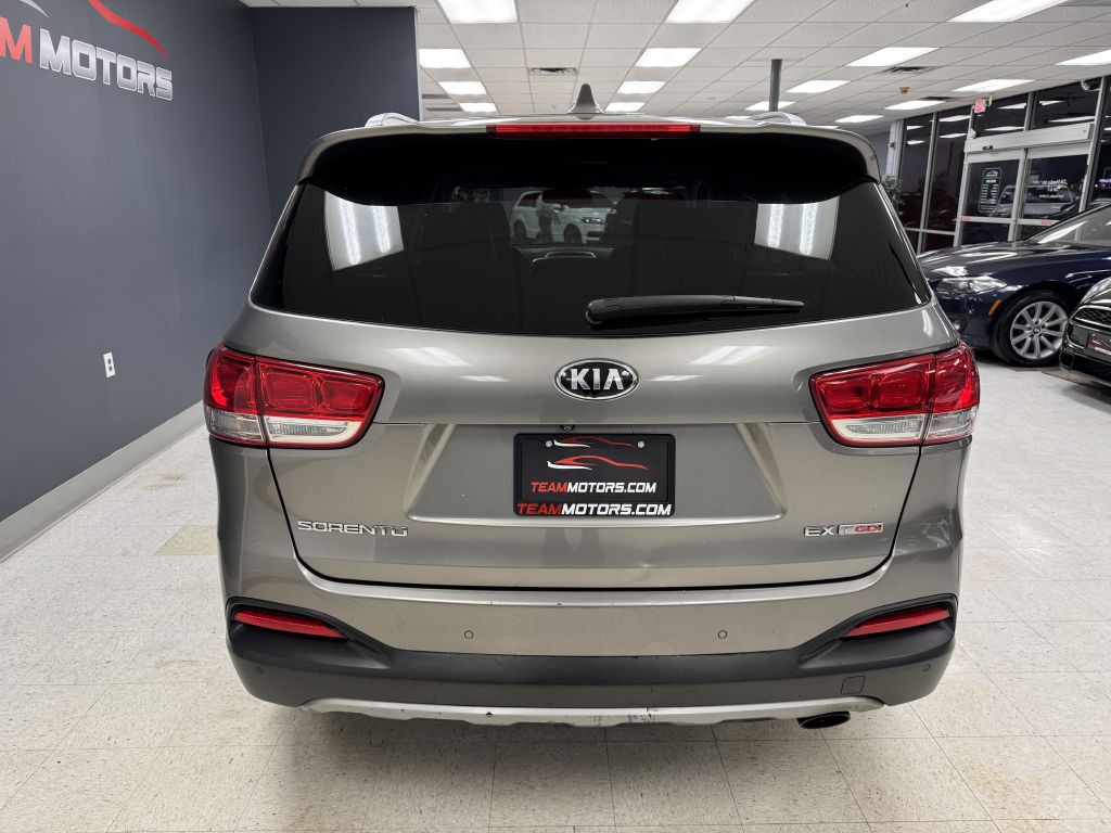 2016 Kia Sorento Image 9