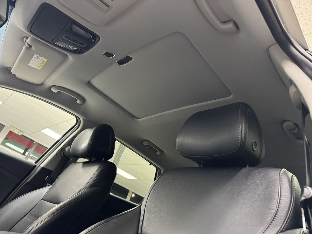 2016 Kia Sorento Image 21