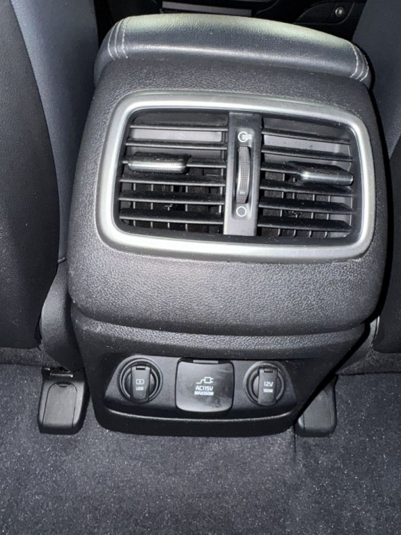 2016 Kia Sorento Image 25