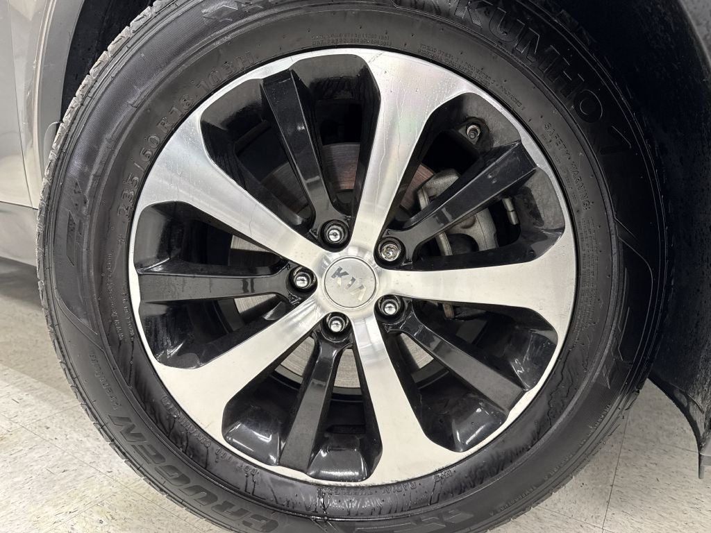 2016 Kia Sorento Image 35