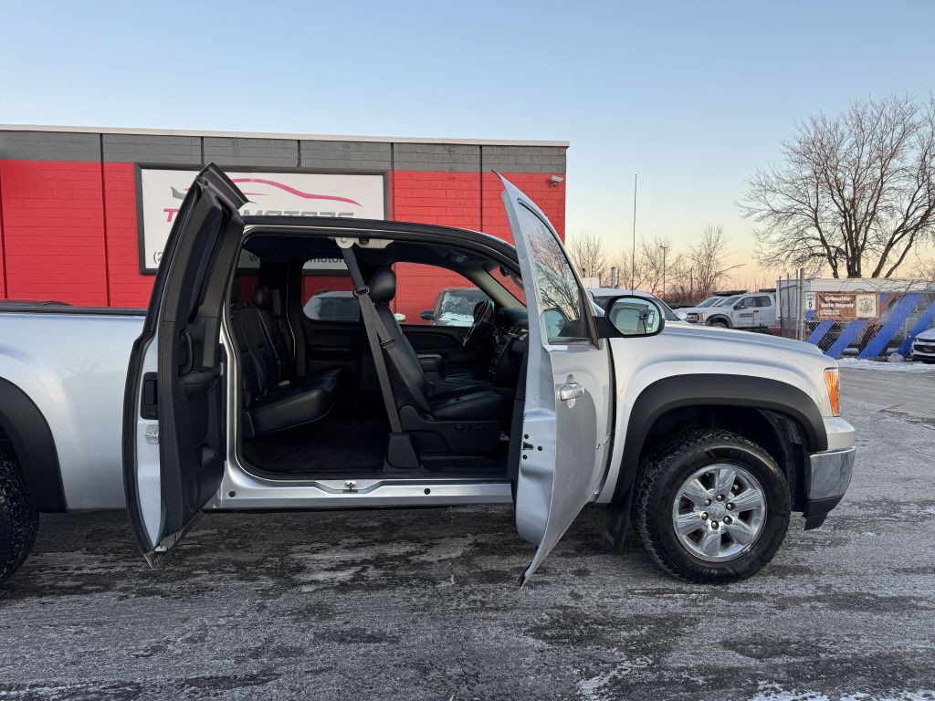 2013 GMC Sierra Image 15