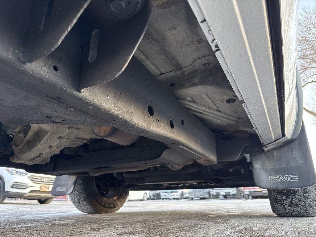 2013 GMC Sierra Image 16