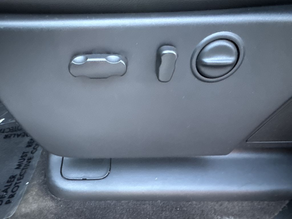 2013 GMC Sierra Image 32