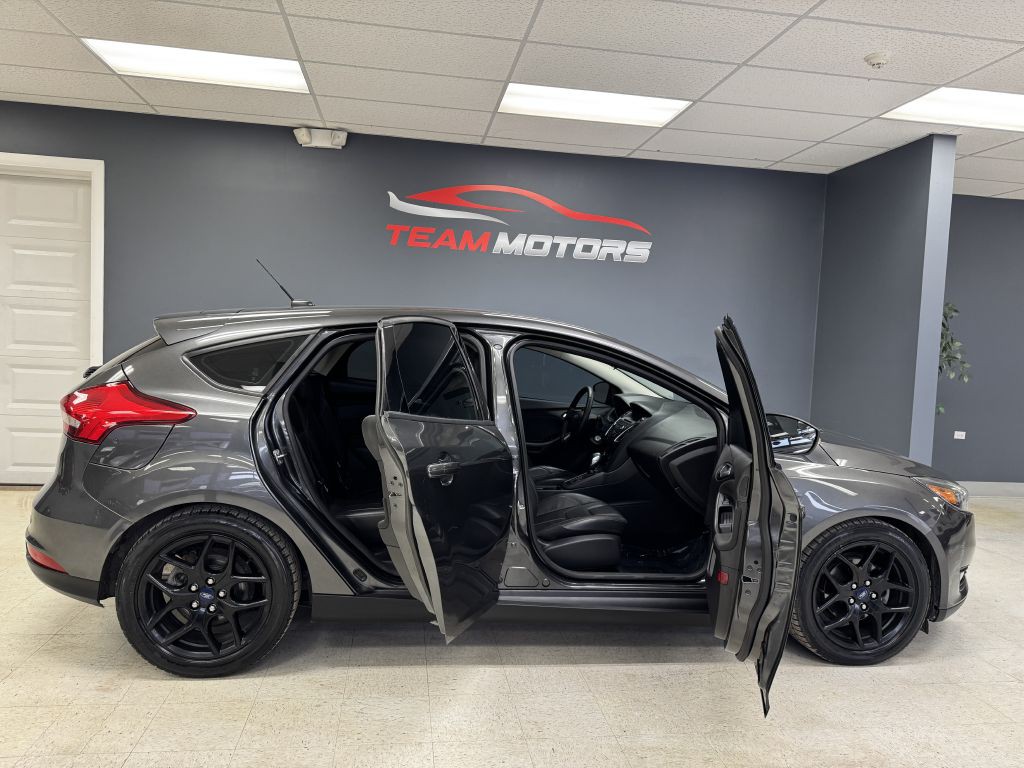 2016 Ford Focus Image 10