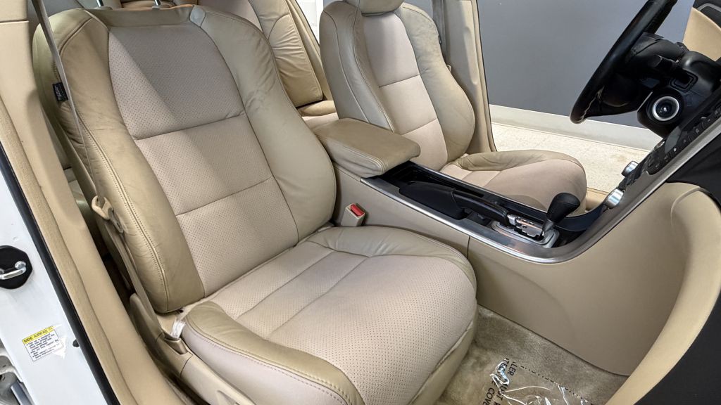 2008 Acura TL Image 24