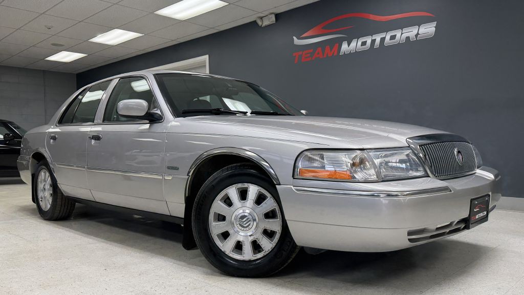 2004 Mercury Grand Marquis Image 1