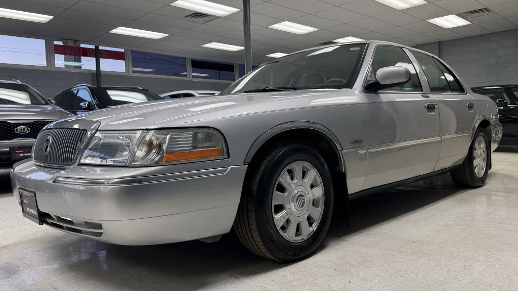 2004 Mercury Grand Marquis Image 7