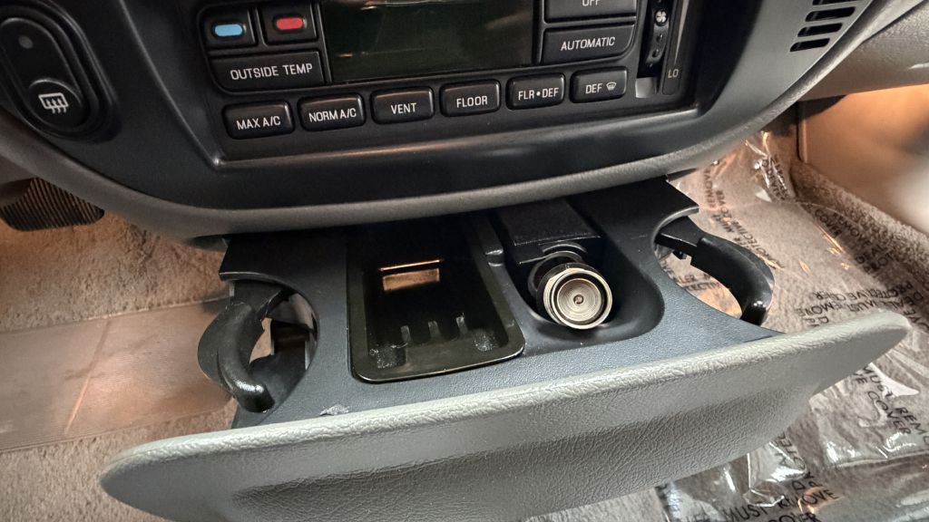 2004 Mercury Grand Marquis Image 27