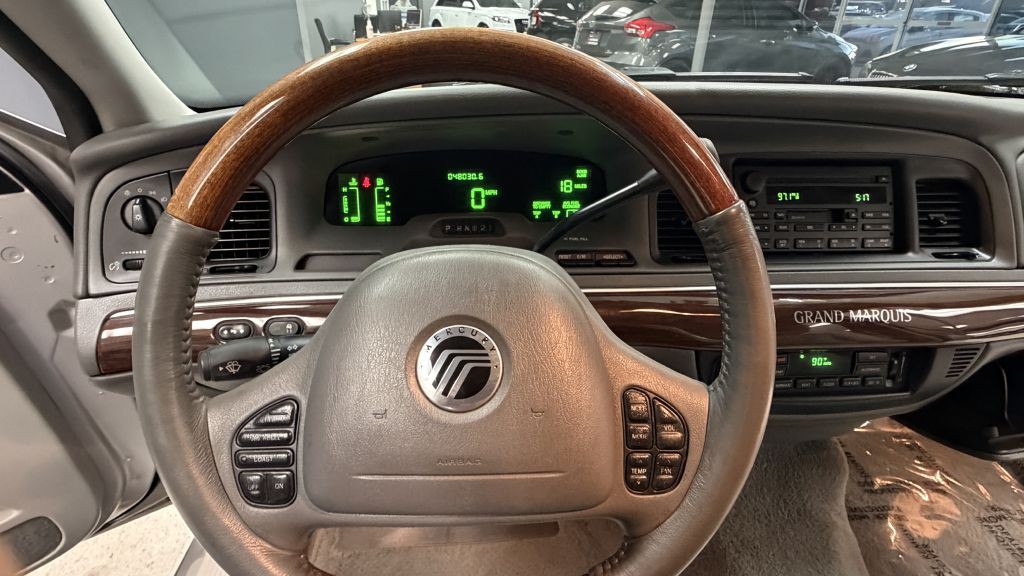 2004 Mercury Grand Marquis Image 29