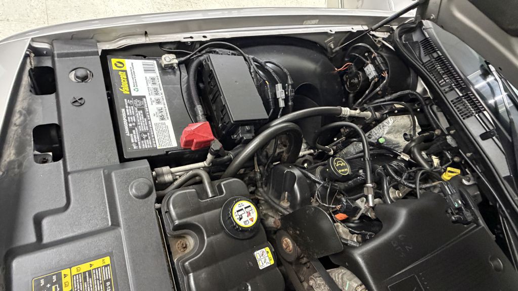 2004 Mercury Grand Marquis Image 39