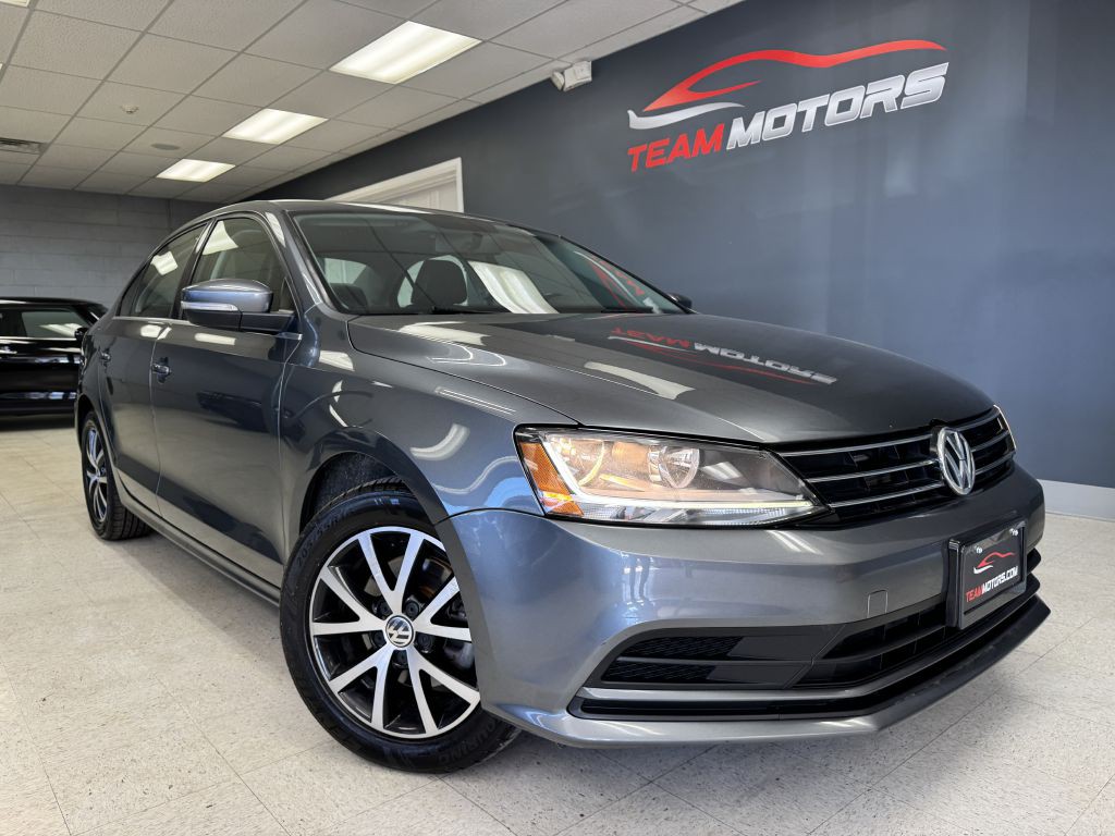 2017 Volkswagen Jetta Image 1