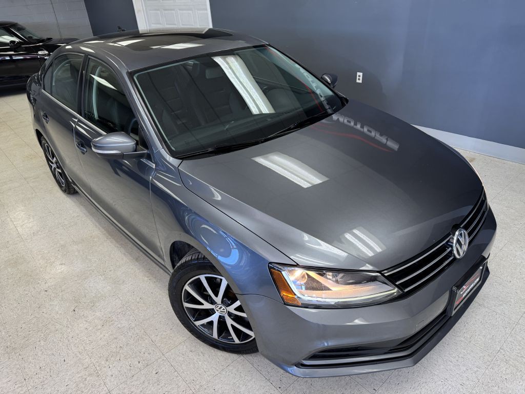 2017 Volkswagen Jetta Image 2