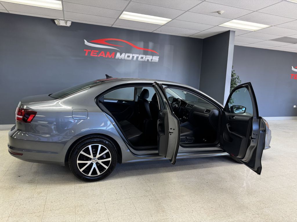 2017 Volkswagen Jetta Image 10