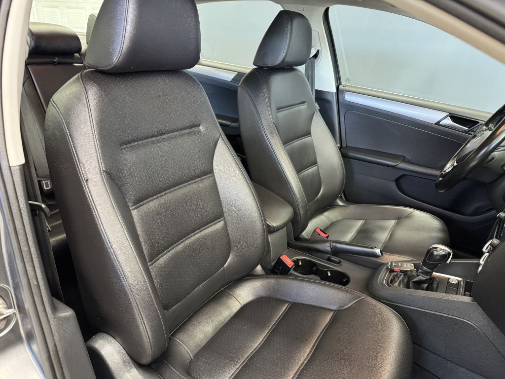 2017 Volkswagen Jetta Image 20