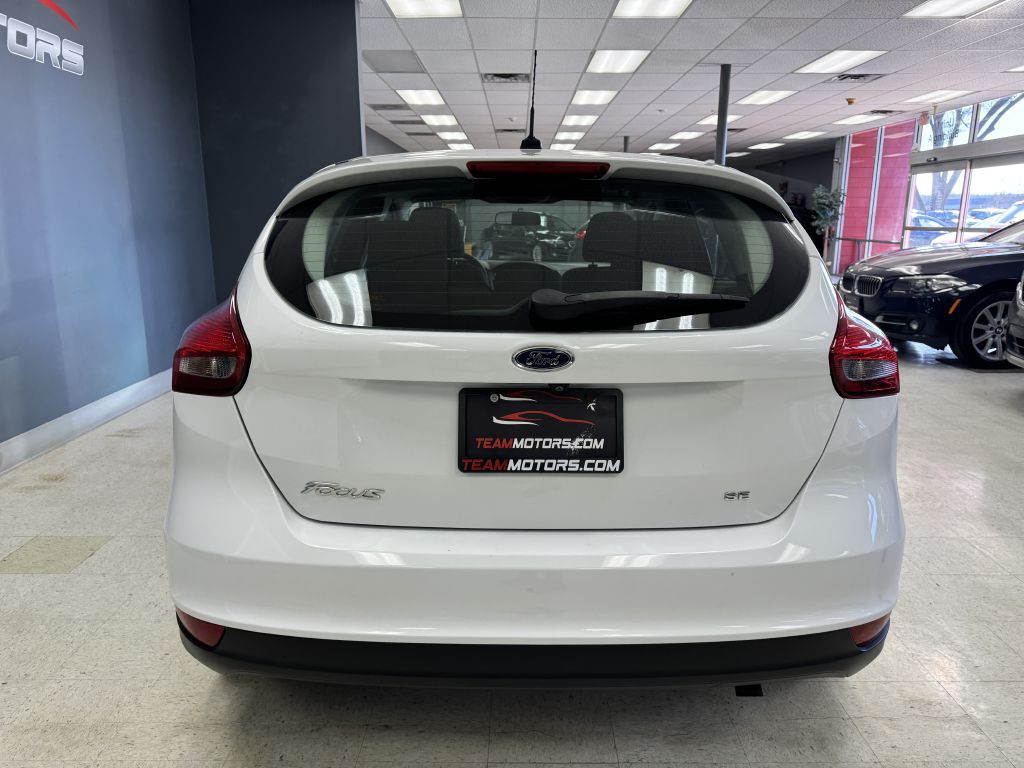 2017 Ford Focus Image 7