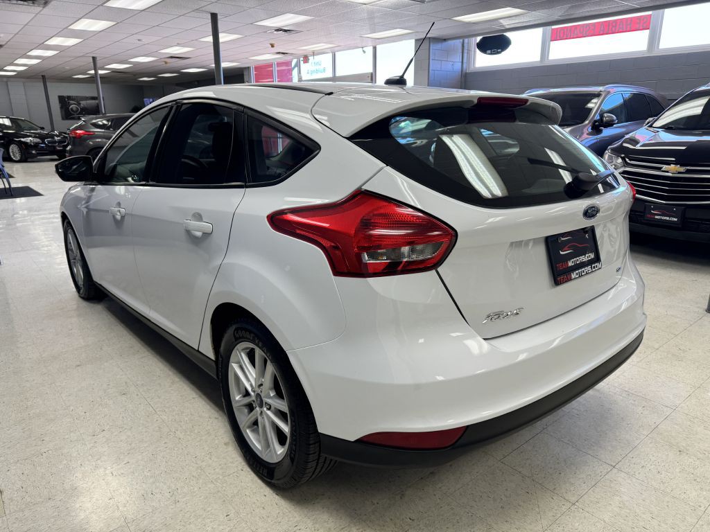 2017 Ford Focus Image 8