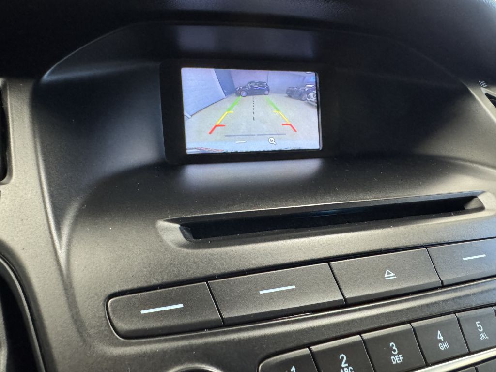 2017 Ford Focus Image 25