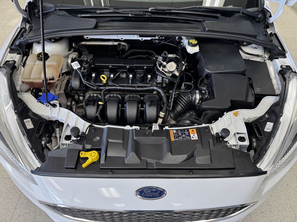 2017 Ford Focus Image 27