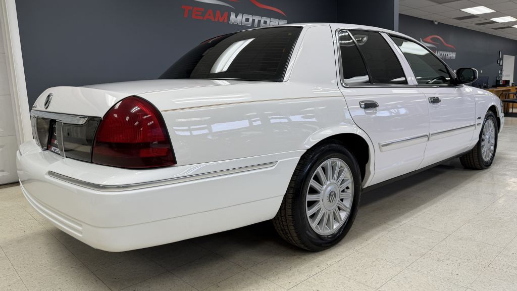 2009 Mercury Grand Marquis Image 13