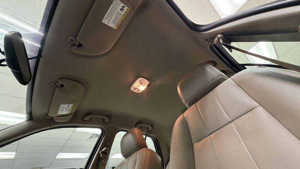 2010 Mercury Grand Marquis Image 31