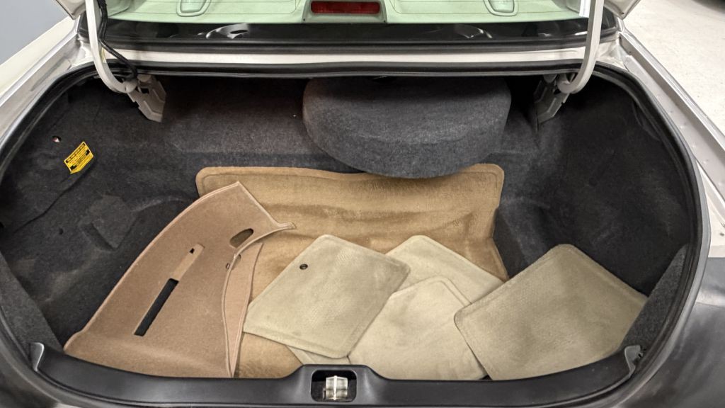 2010 Mercury Grand Marquis Image 41