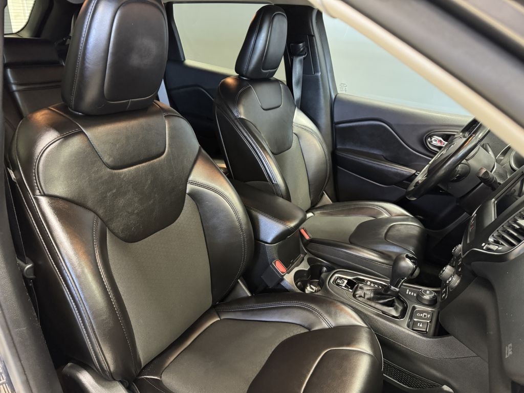 2019 Jeep Cherokee Image 20