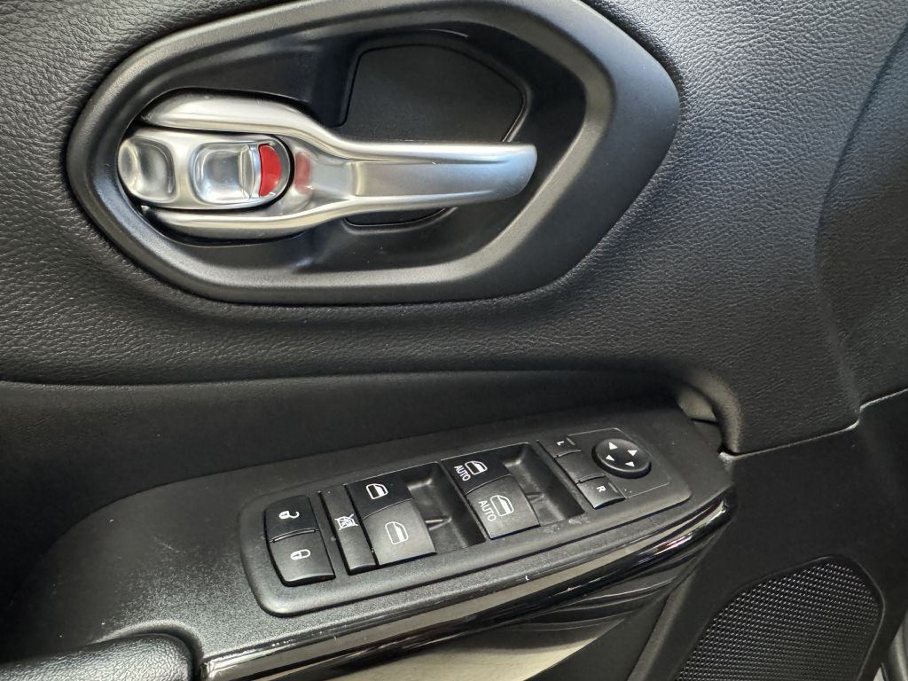 2019 Jeep Cherokee Image 26