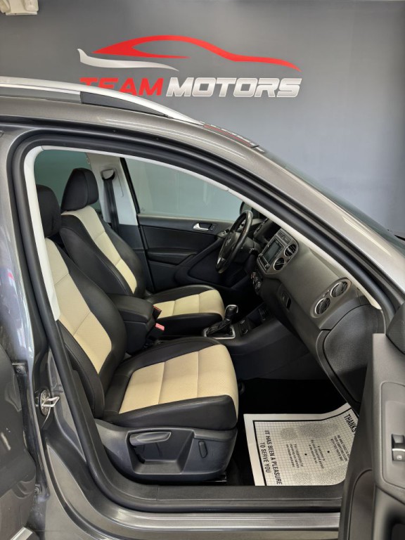 2016 Volkswagen Tiguan Image 16