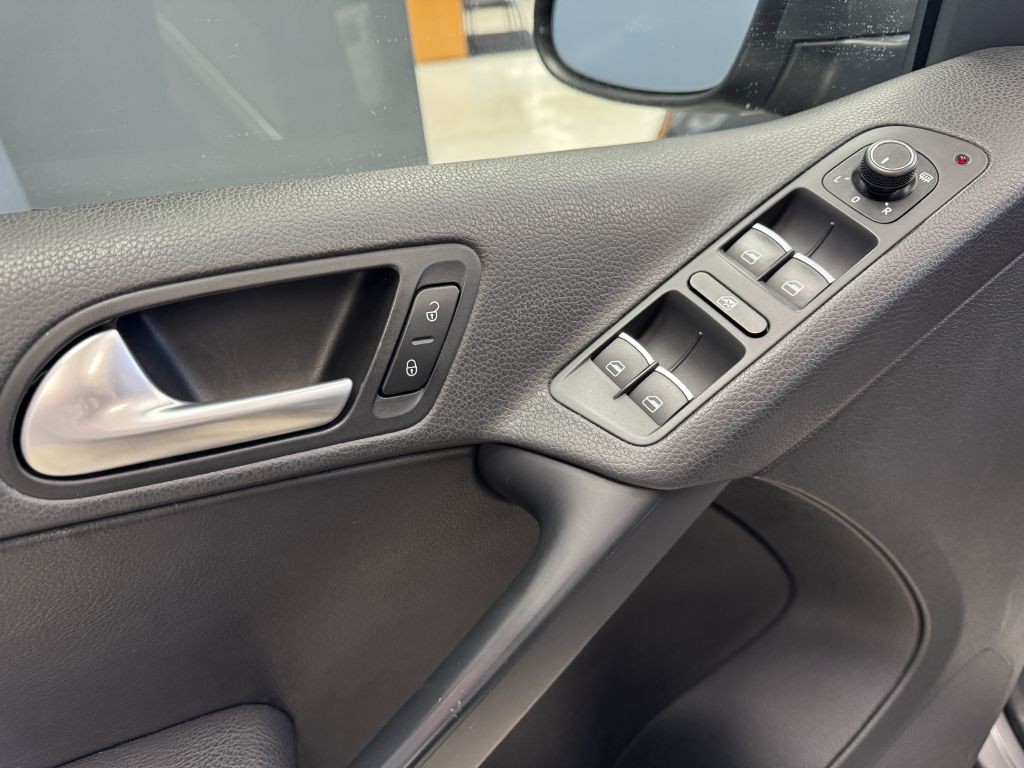 2016 Volkswagen Tiguan Image 23